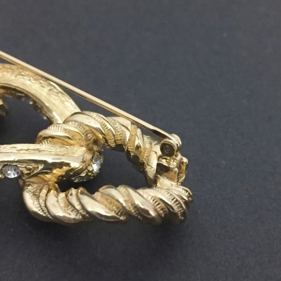 CHRISTIAN DIOR RHINESTONE GOLD TONE BROOCH/7S0623 - Picture 6 of 10